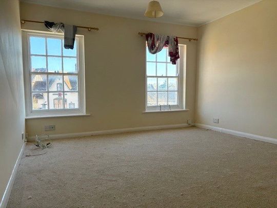 2 bedroom house to rent - Photo 1