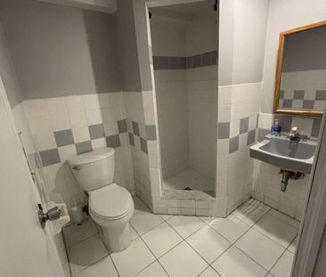 For Lease - 1329 Hazel Mccleary Drive, Oakville, Ontario - Photo 4