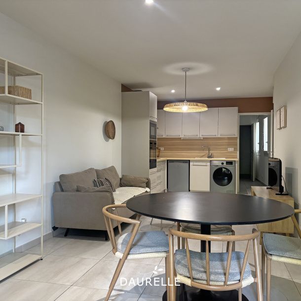 Location Appartement 2 pièces 45m² ST REMY DE PROVENCE 13210 - Photo 1