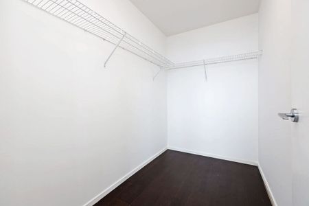 101 Charles St E #4402 - Photo 4