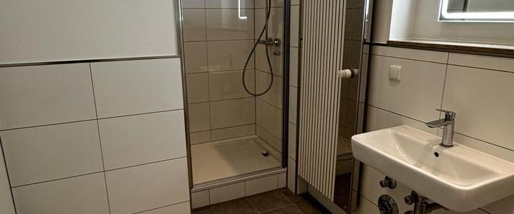 2 - Raum Wohnung, Kleiner Werder, Balkon, Stellplatz, Saniert - Foto 1