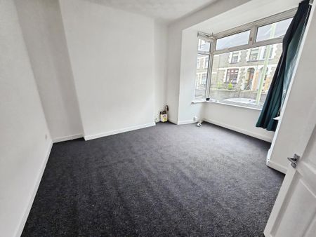 5 bedroom terraced house to rent - Photo 5