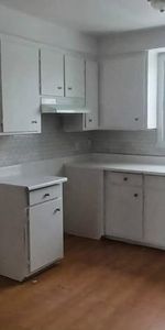 TERREBONNE 4 1/2 LIBRE PRÈS TERMINUS D'AUTOBUS TERREBONNE - Photo 3