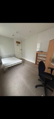 1 bedroom house of multiple occupation to rent - Photo 1