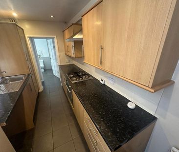 2 bedroom terraced house to rent - Photo 6