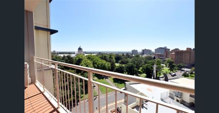 2 spacious bedroom apartment is a place to call home - Photo 3