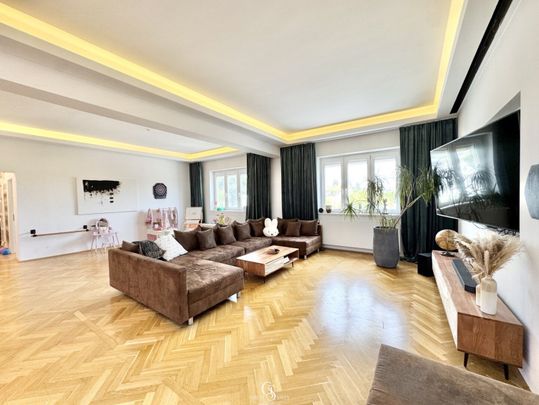 Exklusive 4,5-Zimmer-Wohnung mit 156 m² Wohnfläche, Garten, Terrasse, Garage und hochwertiger Ausstattung - Photo 1
