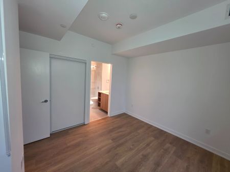 For Lease - 1037 The Queensway N/A Unit# 702, Toronto, Ontario - Photo 5