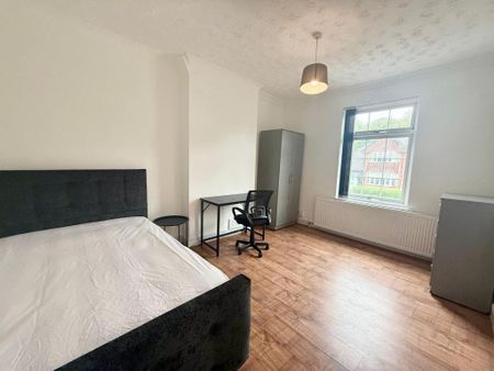 4 bedroom house share to rent - Photo 3