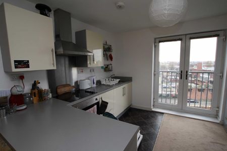 Quantum, Piccadilly, M1 - Photo 4