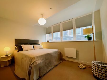 2 Bedroom 1 Bathroom - Photo 2