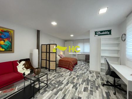 Alquiler Estudio en Urbanización - El Bosque, Villaviciosa De Odón - Photo 4