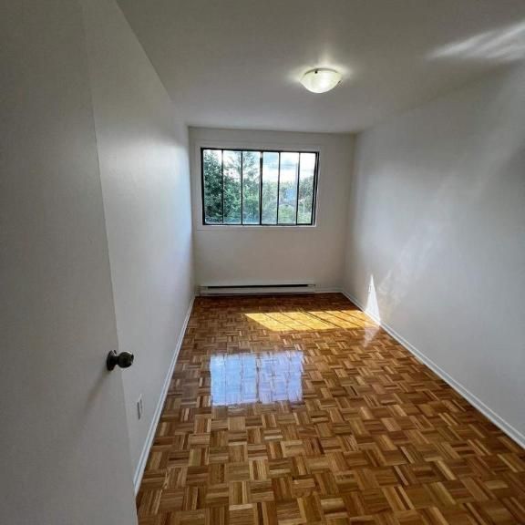 2 CH - 1 SDB - Laval - $1,540 /mo - Photo 1