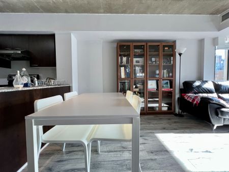 For Lease - 22 Wellesley Street Unit# 601, Toronto, Ontario - Photo 4