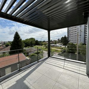 Caluire-et-Cuire : T3 neuf avec balcon et parking - Photo 2