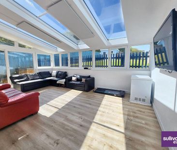 5 bedroom detached house to rent - Photo 3