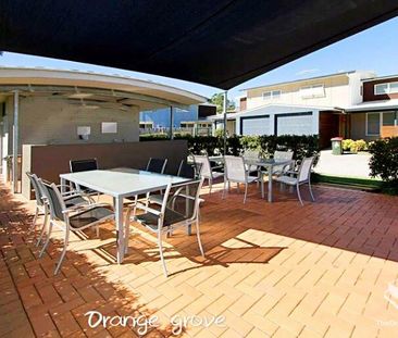 Fully Air-coned 4 Bedroom Townhouse, Ideal for Families or Professi... - Photo 1