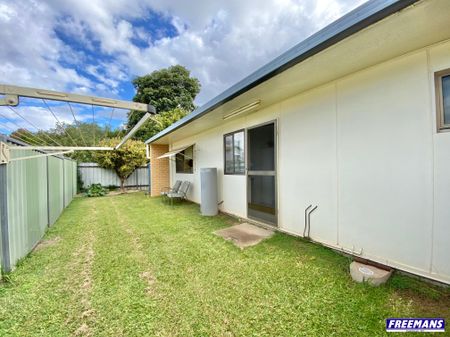 Unit in complex of 3 - Photo 4