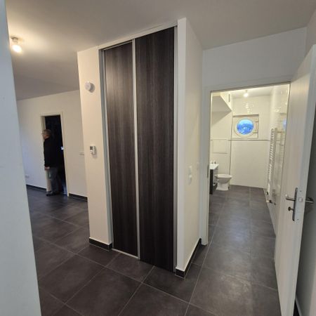 Location Appartement 2 pièces 42m² NOISY LE GRAND 93160 - Photo 5