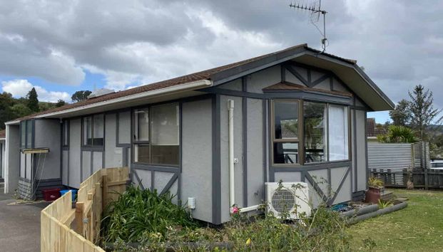 2 Bedroom, 1 Bathroom Unit in Parahaki - Photo 1