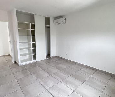 Location Appartement 3 pièces 78m² LA TRINITE 97220 - Photo 2