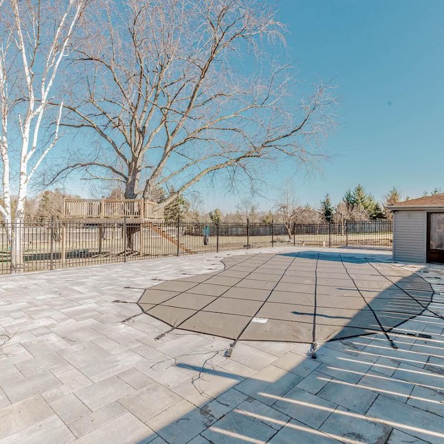 For Lease - 11820 5 Side Road, Halton Hills, Ontario - Photo 1