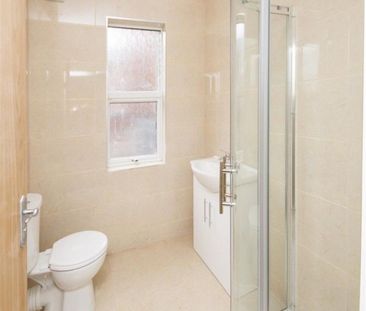 1b Fitzroy Avenue, Belfast, BT7 1HS - Photo 3