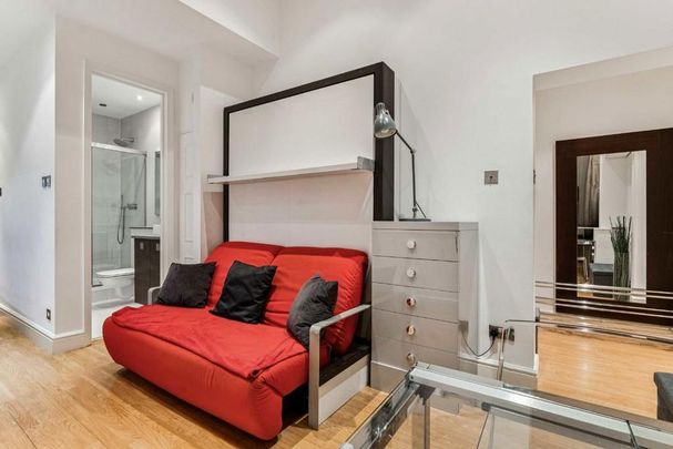 Studio to rent - Photo 1