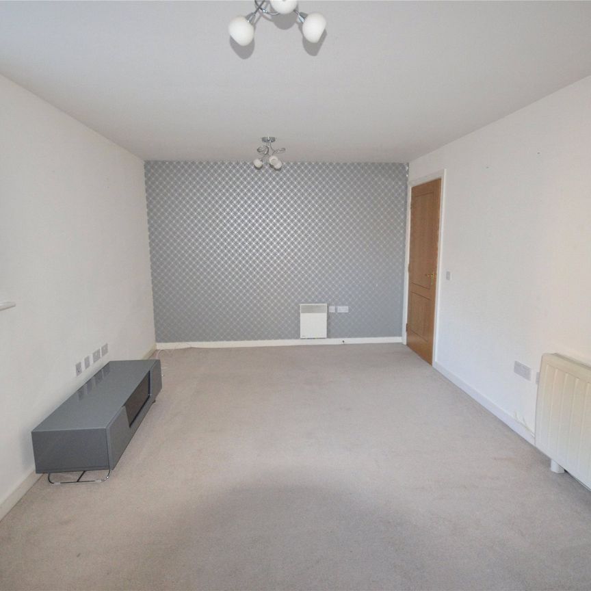 Home Orchard, Ebley, Stroud, Gloucestershire, GL5 - Photo 1