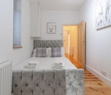 Oakleigh Park Drive - Photo 5