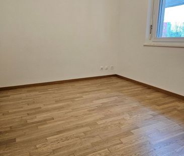 Bel appartement de 4,5 p. au 1er avec grand balcon. Idéal pour une ... - Photo 2