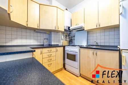 Pronájem bytu 2+1 52 m - Photo 2