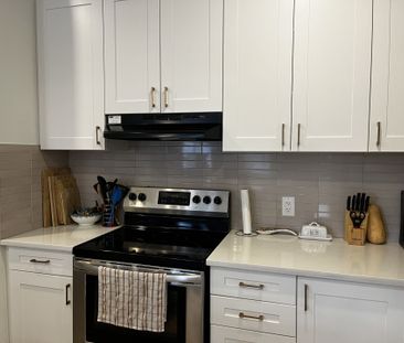 For Lease - 289 Anyolite Private, Barrhaven, Ontario - Photo 1