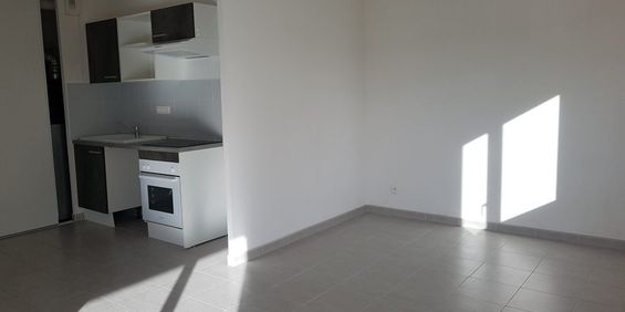 Narbonne – Location Appartement – 59.53 m² – 742€ CC / mois - Photo 3