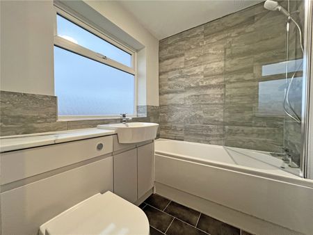 3 Bedroom House To Rent - Photo 5