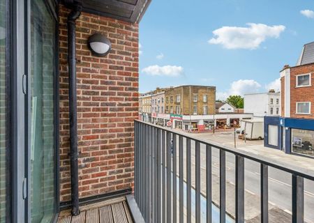 Tooting High Street, SW17 0GW, London - Photo 2