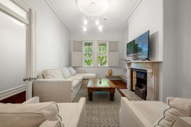 128 Edgecliff Road, Woollahra. - Photo 1