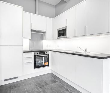 Amhurst Road, Hackney, London, E8 2AW - Photo 2