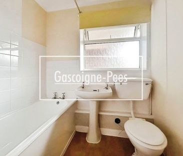 ., Stephens Road, Tadley - Photo 5