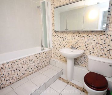 Price £1,575 pcm - Available 27/11/2026 - Part Furnished - Photo 5