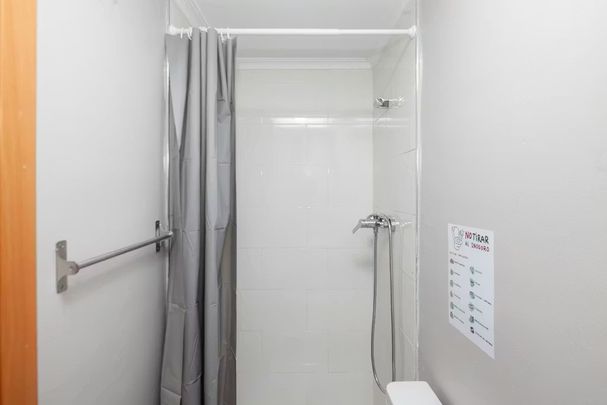 Avinguda del Port, Valencia, Valencian Community 46021 - Photo 1