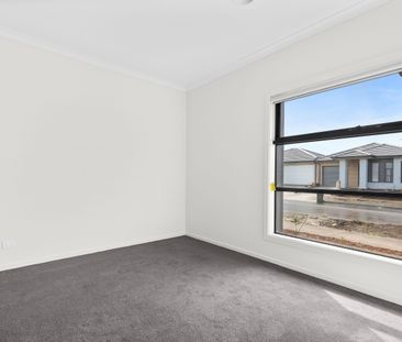 Brand New Family Home - Photo 5