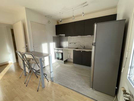 Location Appartement 3 pièces 67m² AMIENS 80000 - Photo 4