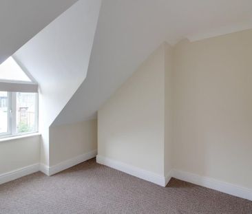 3 bedroom maisonette to rent - Photo 3