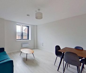 2 bedroom flat to rent - Photo 6