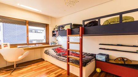 Cobertura com 4 quartos e 500m² para alugar em Moinhos de Vento, Porto Alegre. - Foto 4
