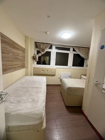 2 Bed Flat, Daniel House, L20 - Photo 2