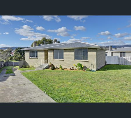 12 Flude Ave, Bridgewater, Tas 7030 - Photo 2