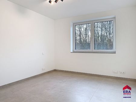 Appartement met 1 slaapkamer en terras - Photo 4