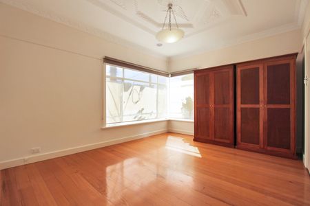 214 Darebin Road, Northcote VIC 3070 - House For Rent | Domain - Photo 4